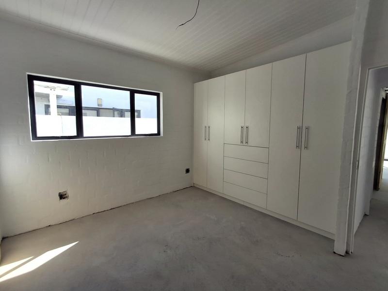 2 Bedroom Property for Sale in Britannia Bay Western Cape